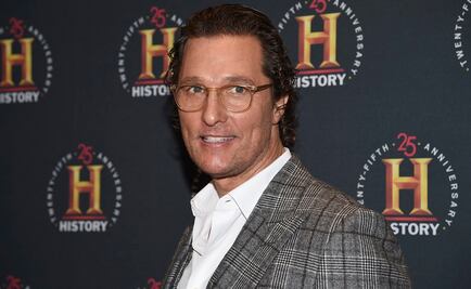 Matthew McConaughey juega bingo online con los ancianos de una residencia