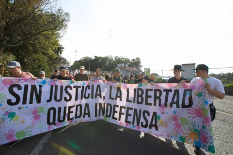 Inicia Caminata por la Paz; "no somos enemigos del Presidente", dicen