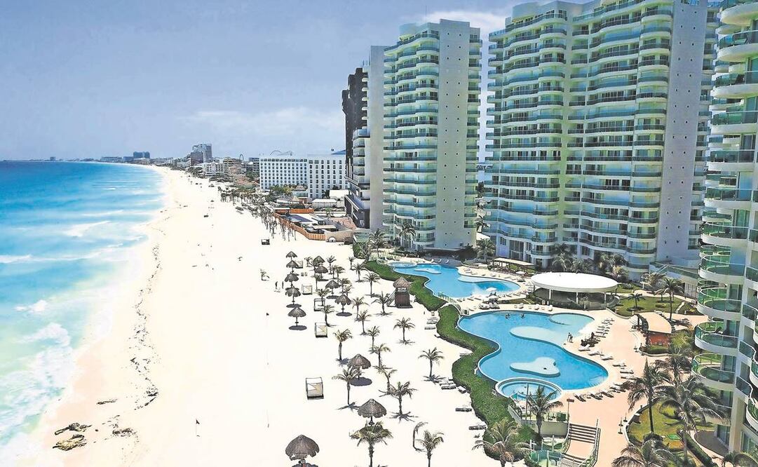 Los destinos de playa tienen mayores niveles de ocupación hotelera frente a ciudades y pueblos. Foto: Archivo/EL UNIVERSAL.