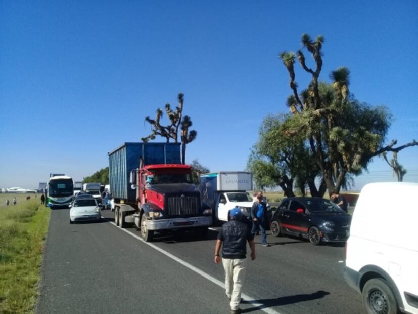 Grupos en contra del aborto en Hidalgo cierran la carretera México- Pachuca