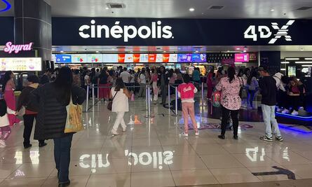 ¡Ya hay fila para ver Barbie, la película! Salas de CDMX se pintan de rosa ante el estreno del filme