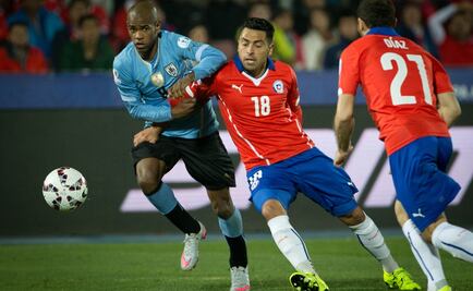 Uruguay pide sanción para chileno Gonzalo Jara