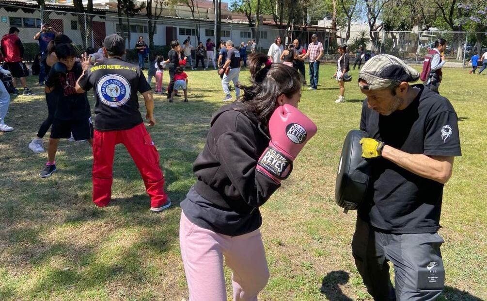 Inician clases gratuitas de box en la Central de Abastos de la CDMX previo a la clase masiva en el Zócalo (28/03/2025). Foto: Juan Carlos Williams / EL UNIVERSAL