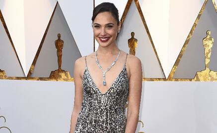 Gal Gadot protagonizará el remake de un clásico de Alfred Hitchcock