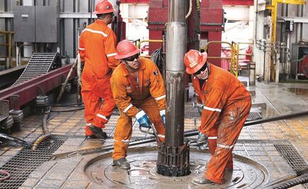 Científicos mexicanos desarrollan moléculas para mejorar calidad del petróleo