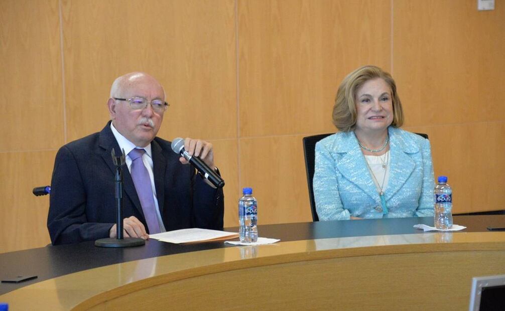 Arely Gómez se desempeñó como secretaria de Estudio y Cuenta en el Tribunal Fiscal de la Federación. Foto: Especial