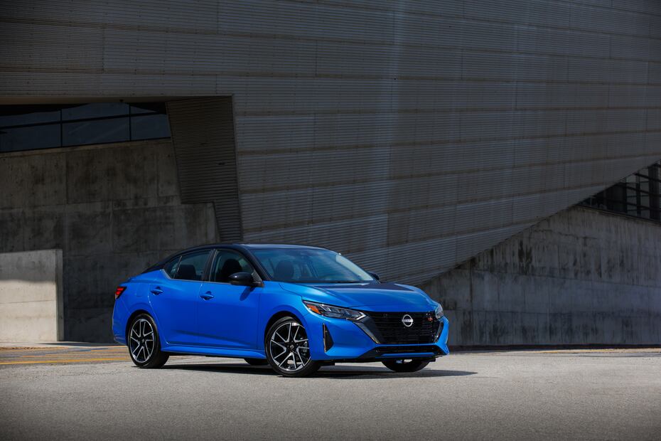 Así luce la actualización del Nissan Sentra 2024.