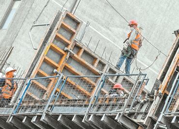 Débil avance de inversión en México; el consumo interno repuntó durante febrero