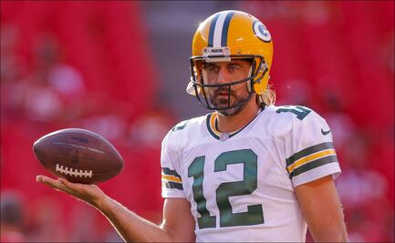 Aaron Rodgers, tras la leyenda de Peyton Manning y Brett Favre