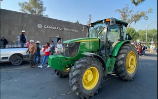 Campesinos inician bloqueos en San Lázaro por Ley Nacional de Agua; buscan entregar pliego petitorio a diputados