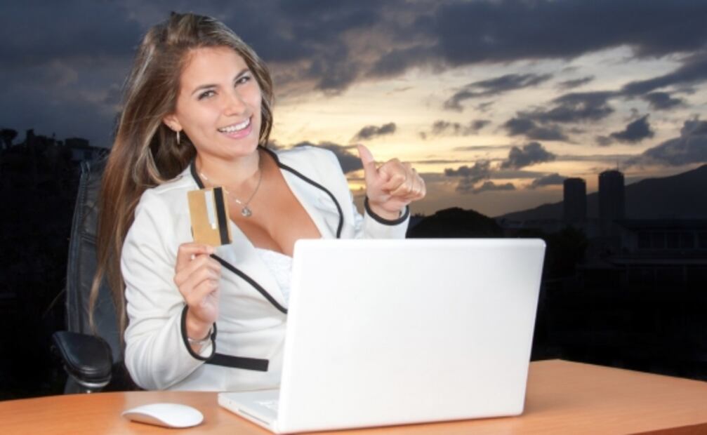 Guía para mujeres: cómo emprender tu negocio en redes sociales