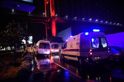 Ataque a antro de Estambul deja al menos 35 muertos