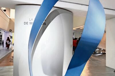 Celebran 25 años de Universum