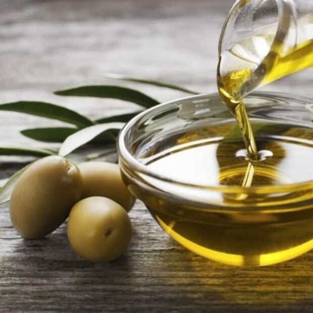 Los mejores remedios naturales para hacer crecer las cejas