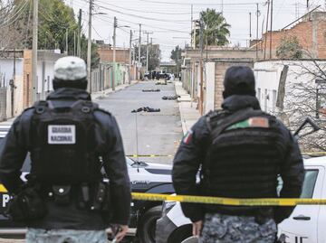 Hallan 8 cadáveres envueltos en cobijas en Zacatecas
