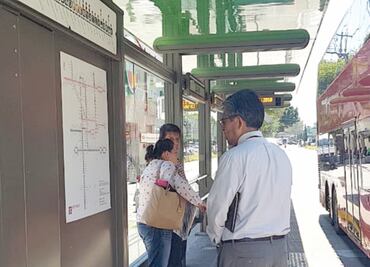 Faltan máquinas de recarga en L7 del Metrobús: usuarios