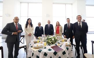 Se reúnen titulares del Congreso, Segob y SRE; reconocen al cuerpo diplomático de México en el exterior