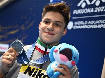 El mexicano Osmar Olvera gana medalla de plata en trampolín 1 metro en el Mundial de Fukuoka