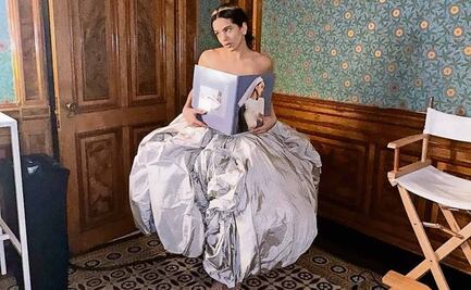 Rosalía emprende una cruzada musical, y se ilumina con "Lux"