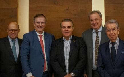 Ebrard se reúne con cúpula empresarial para hablar de inversiones y mesas de trabajo; "el diálogo y la colaboración son un pilar para el crecimiento económico" 