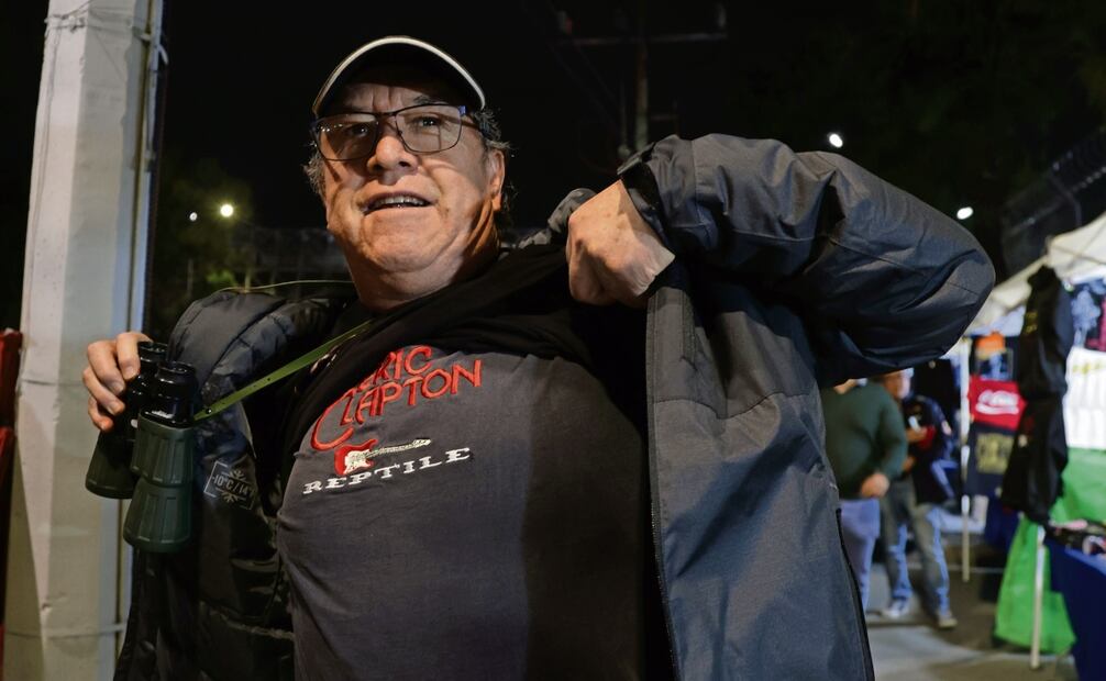 José Pérez presumió la camiseta de
su ídolo y de tener la edad de él. Foto: Carlos Mejía | El Universal