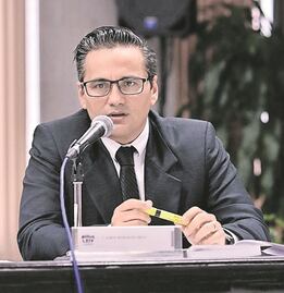 Buscan quitar fuero a ex tesorero de Duarte