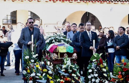 Despiden a edil de Paracho, Michoacán, asesinado ayer viernes