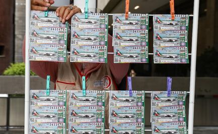 Döring presenta otra queja contra Sheinbaum por “artimaña” en rifa de avión presidencial