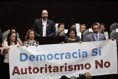 Las promesas de cambio  de la 4T se van tornando a anécdotas: Álvarez Icaza