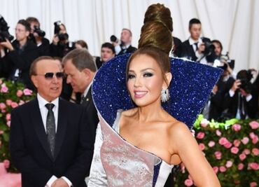 Thalía brilla con vestido futurista para la MET Gala 2019