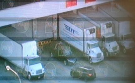 Llegan restos de Juan Gabriel a aeropuerto de Los Ángeles