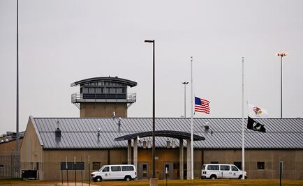 Trump ordena apertura del centro de detención de Guantánamo para retener a 30 mil indocumentados; prevén usar todos los recursos para deportación