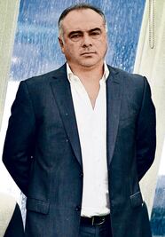 Memo Vázquez no sale del Veracruz