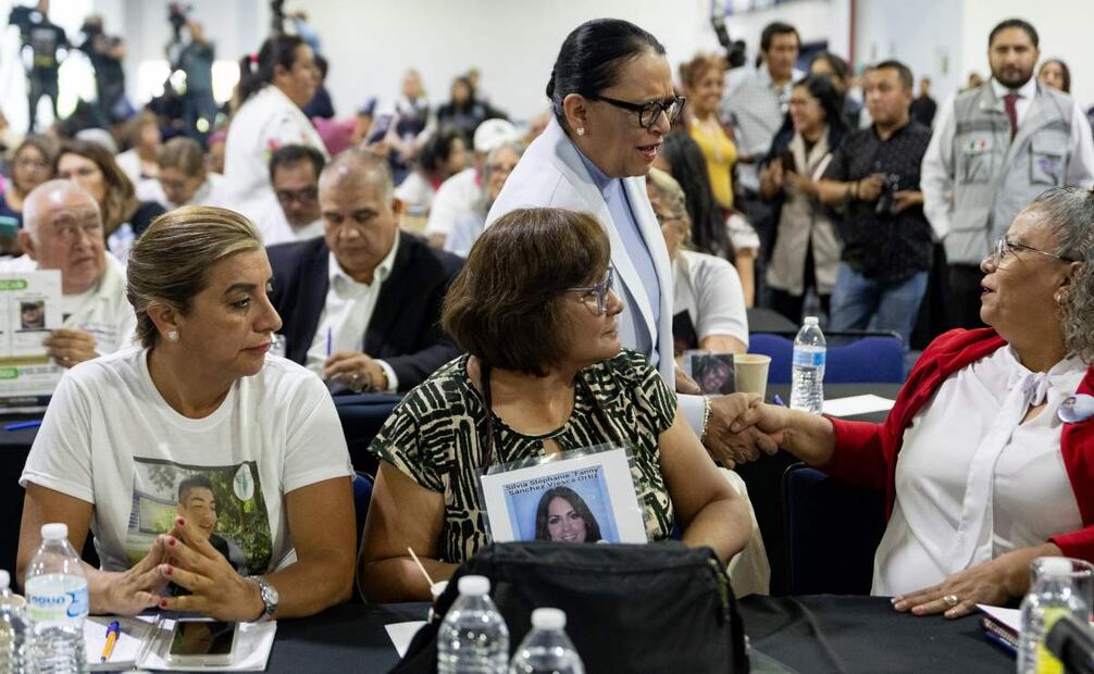 Rosa Icela Rodríguez, titular de la Segob, se reúne con madres buscadoras. Foto: Hugo Salvador/ EL UNIVERSAL