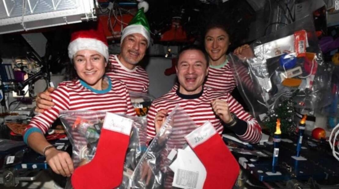 EEI: la Navidad lleva al espacio regalos y el centésimo aterrizaje exitoso del cohete SpaceX