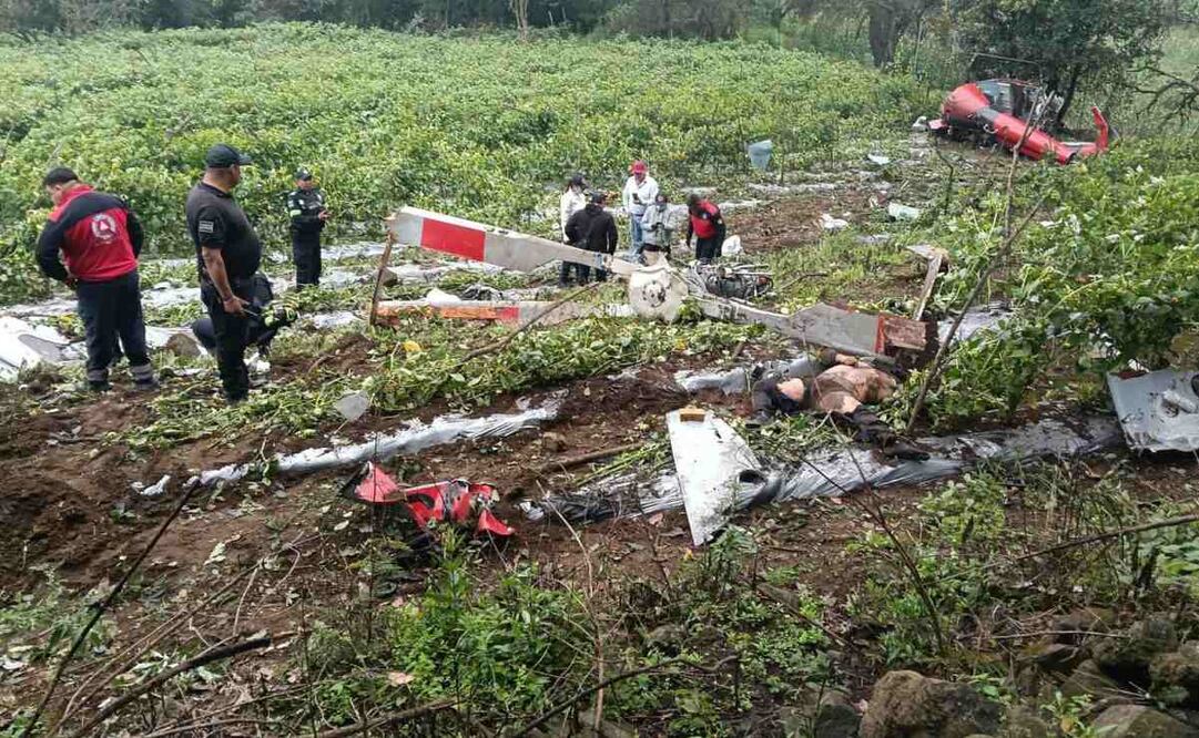 Helicóptero se desploma en Las Palmas; dos personas murieron y por el momento no han sido identificados. Foto: Especial.