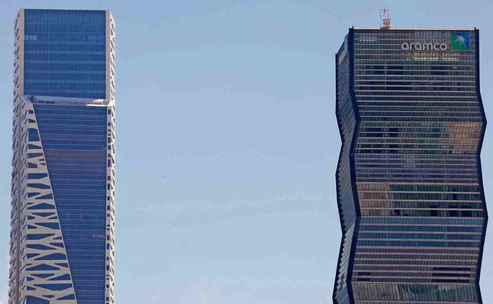 La torre de Aramco, la empresa petrolera estatal de Arabia Saudita, en Riad. Foto:  Fayez Nureldine / AFP