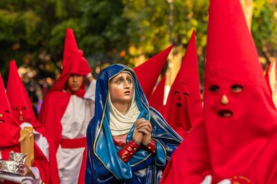 Semana Santa 2024: ¿Cuál es el significado de los colores que se utilizan en Pascua?