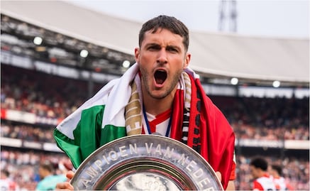 Santiago Giménez y sus emotivas palabras al ganar la Eredivisie: "Es un sueño"