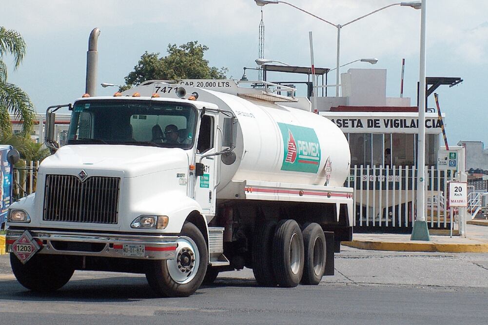 Pemex dijo que durante el primer trimestre del año las ventas totales disminuyeron 19% en comparación con el mismo lapso de 2022. Foto: Archivo / EL UNIVERSAL
