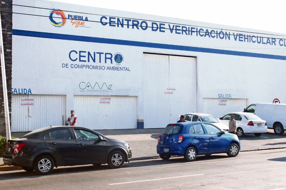 La semana pasada se reportó que en la capital cinco negocios fueron cerrados por no certificarse como Unidades de Verificación. (OMAR CONTRERAS. EL UNIVERSAL)
