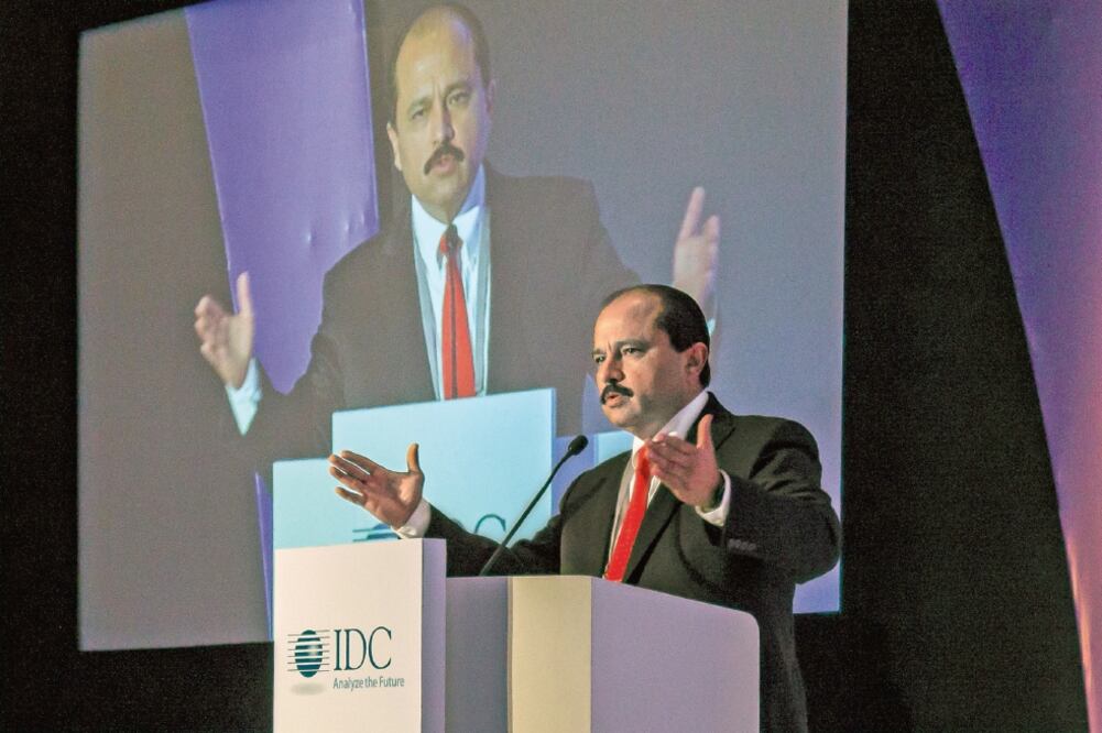 Javier Lizárraga, coordinador de la Sociedad de la Información y el Conocimiento, dijo que las nuevas tecnologías bajarán costos (ARELI MARTÍNEZ. EL UNIVERSAL)