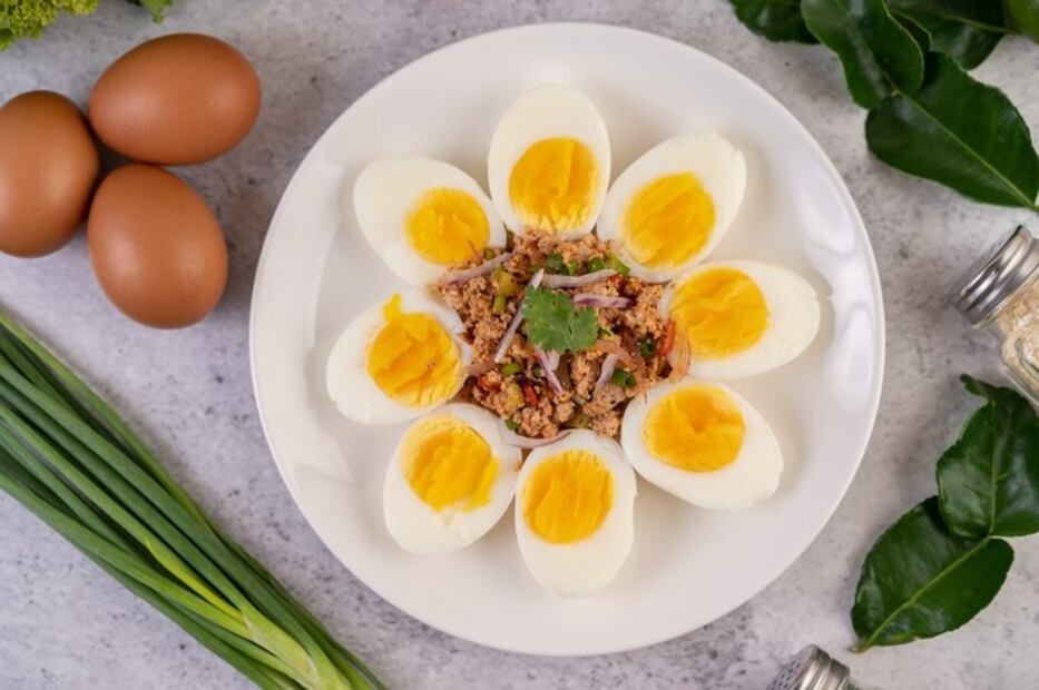 Huevos y colesterol. Fuente: Freepik