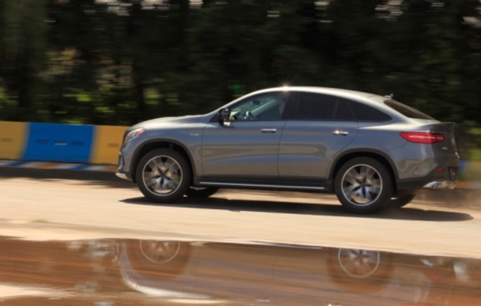 Mercedes-AMG GLE 43 Coupé; la SUV poderosa y familiar