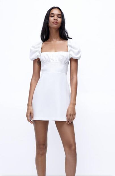 Cynthia Rodríguez y su minivestido blanco