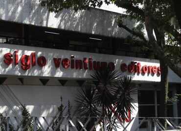 Suspenden asamblea de Siglo XXI Editores por "irregularidades" en sus procedimientos legales