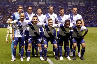 A falta de ropa, el Puebla recicla y parcha prendas