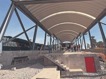 Siguen detenidas obras hacia el AIFA