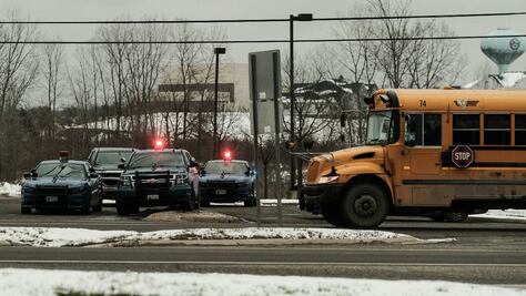 El FBI investiga amenaza de ataque a escuelas publicada en TikTok