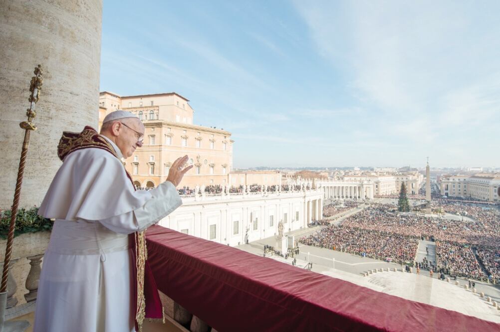 Papa defiende procesos de paz y a los migrantes